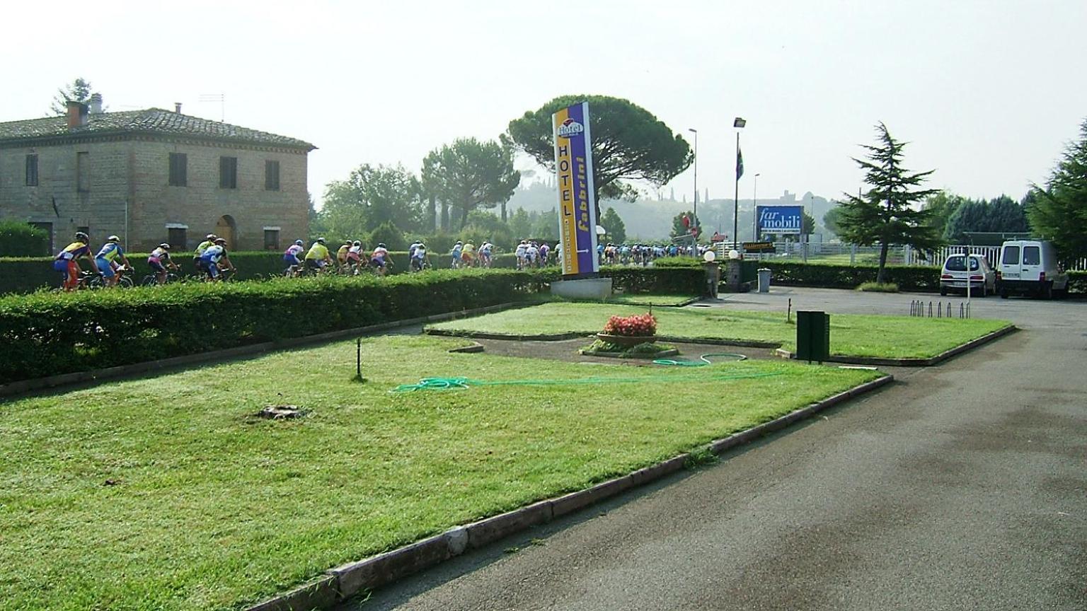 1000 Miglia Hotel Monteroni dʼArbia Kültér fotó