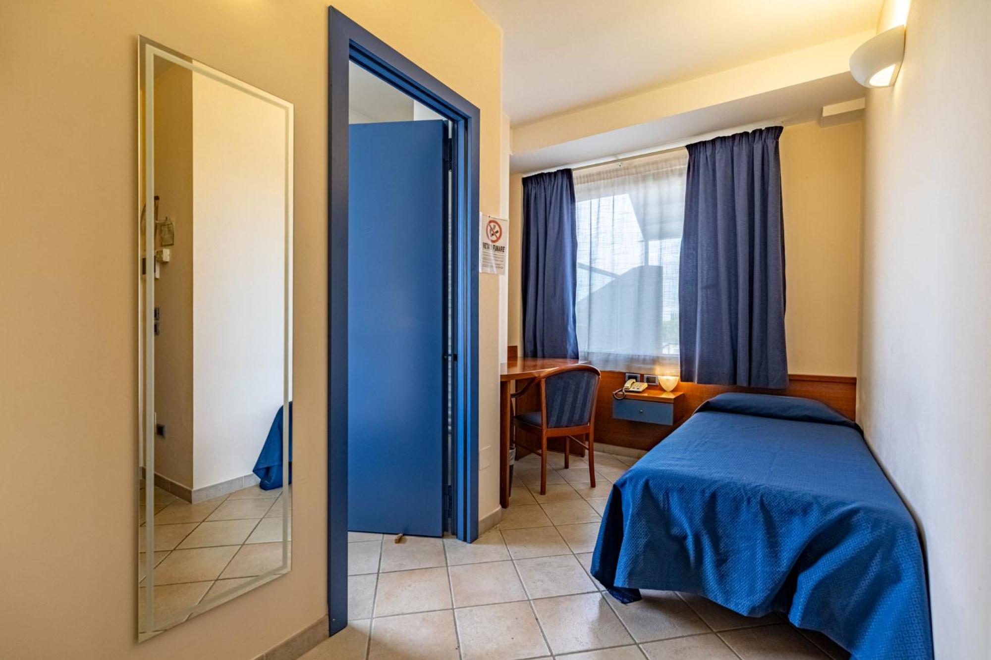 1000 Miglia Hotel Monteroni dʼArbia Kültér fotó