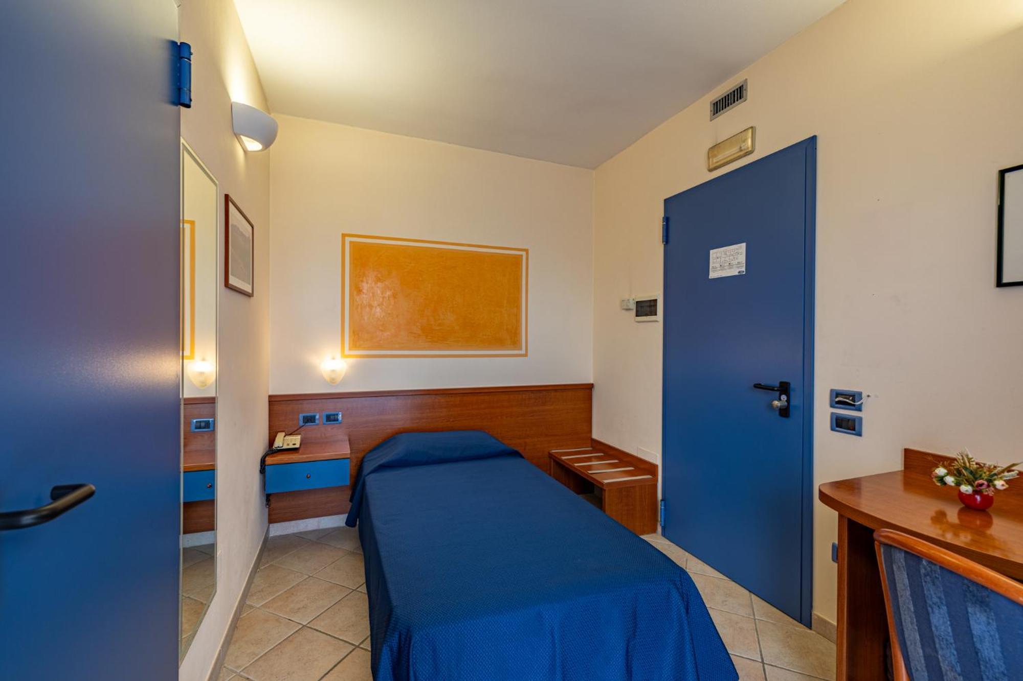 1000 Miglia Hotel Monteroni dʼArbia Kültér fotó